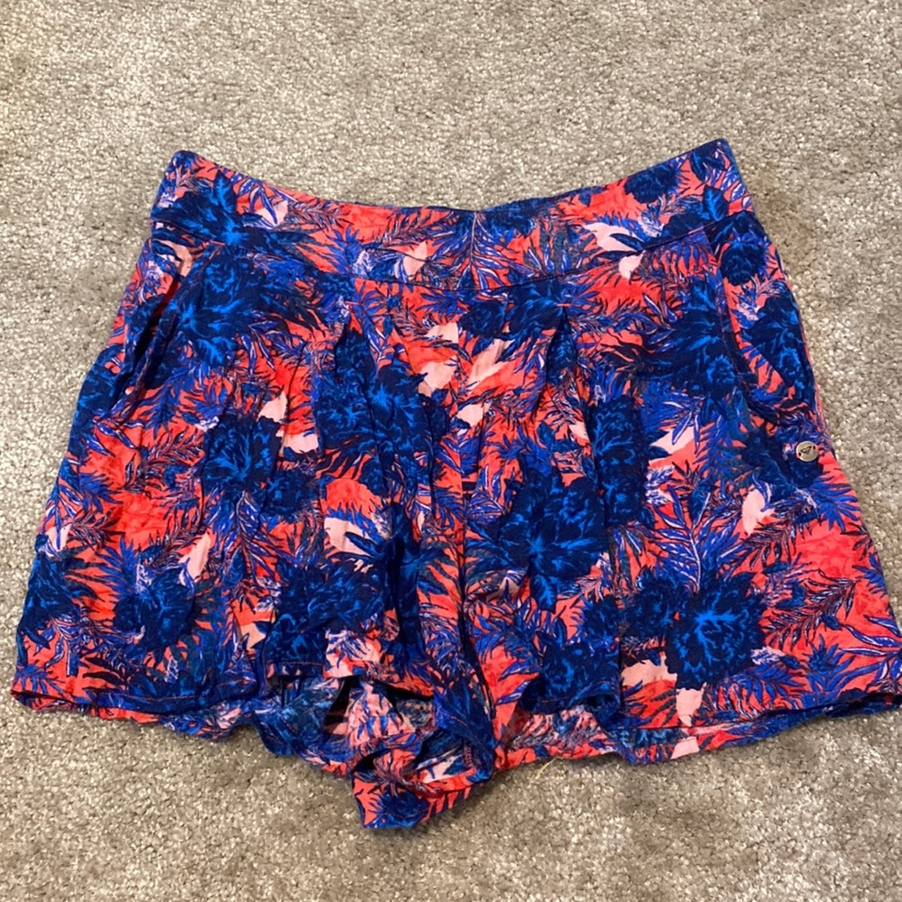 Roxy shorts